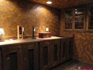 safe_roomhouzzwinecellar